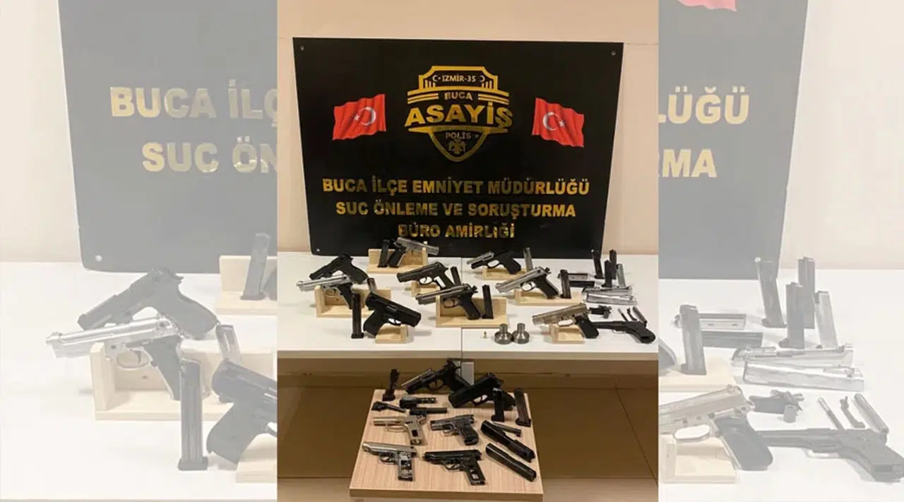 İzmir Polisi Kaçakçılara Darbe İndirdi