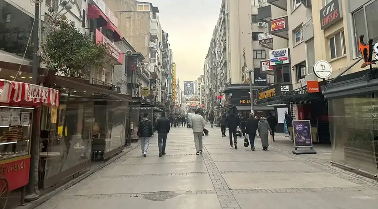 Alsancak’ta Taş Fırınlar Tarihe Karıştı
