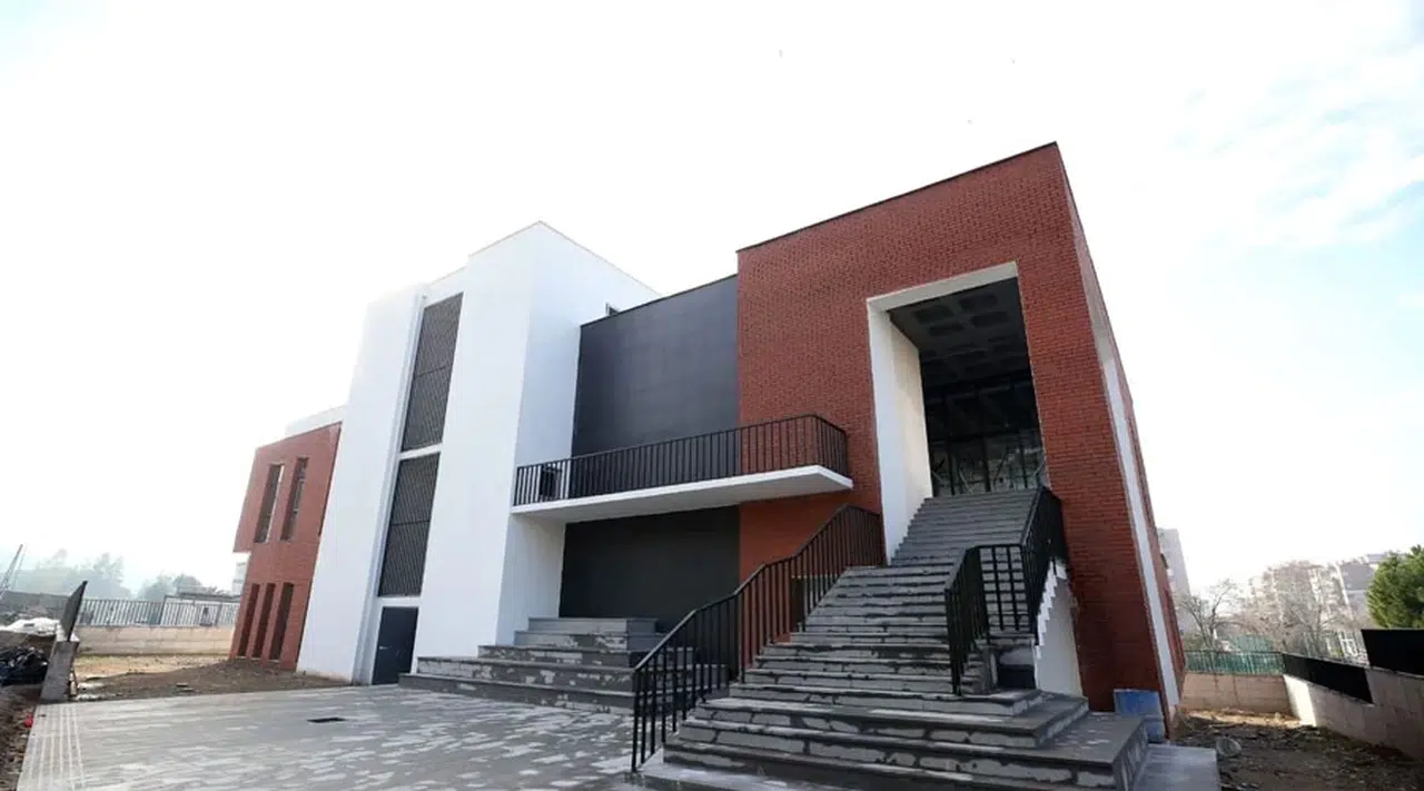 Karşıyaka’da Taziye Evi ve Kütüphane Hizmete Giriyor