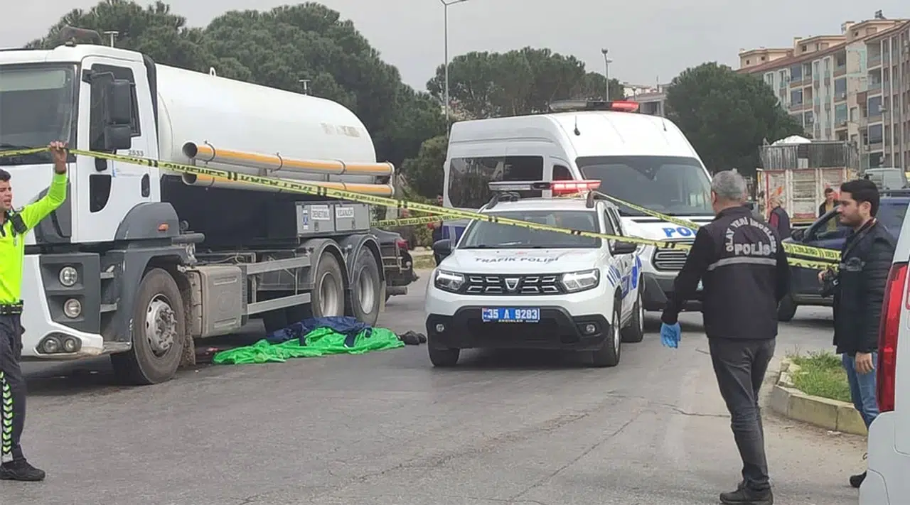 İzmir Ödemiş’te Kamyonun Çarptığı Yaşlı Adam Hayatını Kaybetti