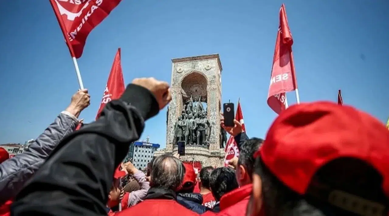 İzmir’de Üç Belediyede Grev Hazırlığı