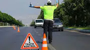 İzmir Emniyet kemeri ve kask kullanımı yine sınıfta kaldı