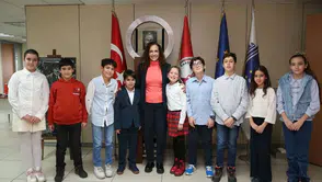 Başkan Ünsal, Kent Konseyi Çocuk Meclisi ile Buluştu