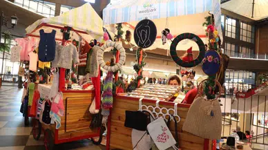 İzmir’de Kadın Girişimcilerin El Emeği Ürünleri Görücüye Çıktı