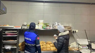 Efes Selçuk’ta Yeni Yıl Öncesi Gıda Denetimleri Sıklaştırıldı
