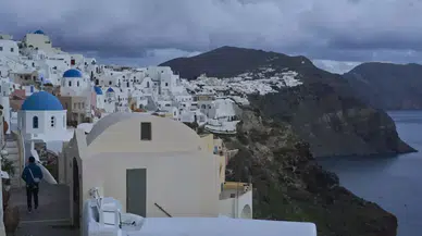 İzmir’den Santorini Uyarısı