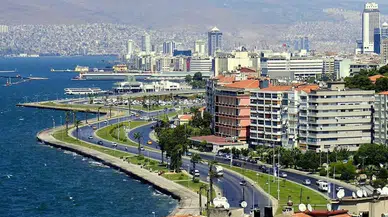 İzmir’de 313 Bin Konut Risk Altında