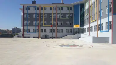 Depremde Hasar Gören Okul İçin 5 Yıl Sonra İlk Adım