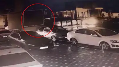 Karşıyaka’da Park Halindeki Araca Çarpıp Kaçtı
