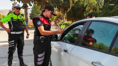 İzmir'de Dev Operasyon: 767 Şüpheli Gözaltına Alındı