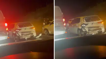 Çiğli Otoban Girişinde Üç Araç Çarpıştı
