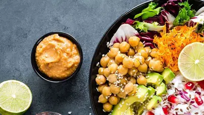 İzmir’de Bowl Yemek İçin En İyi Mekanlar