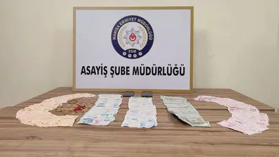 İzmirli Yaşlı Adamı Dolandıran Zanlılar Manisa’da Yakalandı