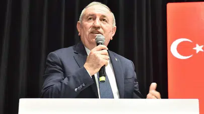 AK Parti Karabağlar İlçe Başkanı Uzun'dan Sert Bütçe Eleştirisi