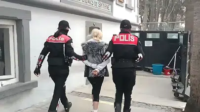 İzmir’de Aranan Firari Kadın Yakalandı