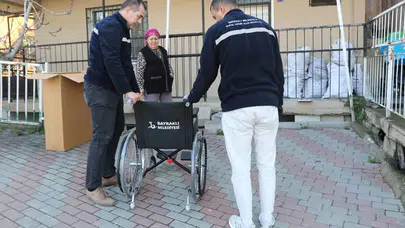Engelli Vatandaşlara Tekerlekli Sandalye Desteği