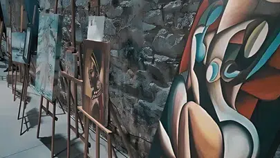 İzmir’de 101 Ressam Kadına Şiddete Karşı Buluştu