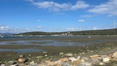 İzmir’de Deniz Çekilmesi Sürüyor