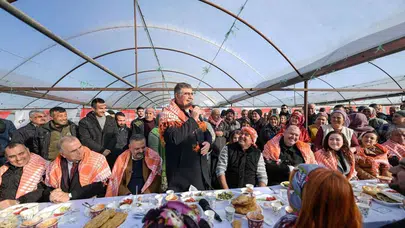 Başkan Tugay’dan ‘Baskı’ Açıklaması: “Vız Gelir, Tırıs Gider”