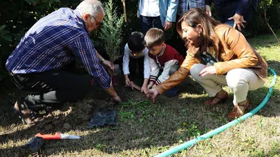Minik Eller Geleceğe Nefes Oluyor