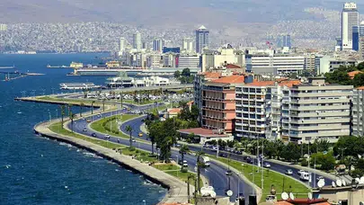 İzmir’de 313 Bin Konut Risk Altında