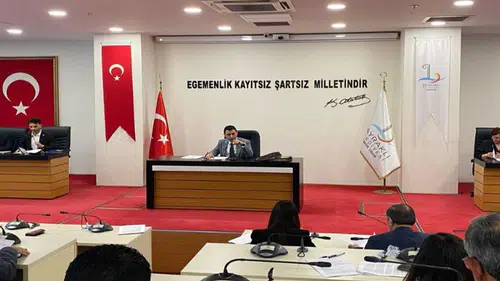 Başkan Önal’dan Meclis Üyelerine Kredi Çağrısı