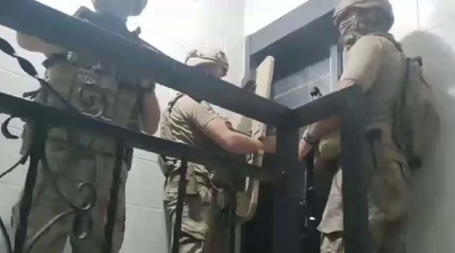 İzmir’de FETÖ Operasyonu