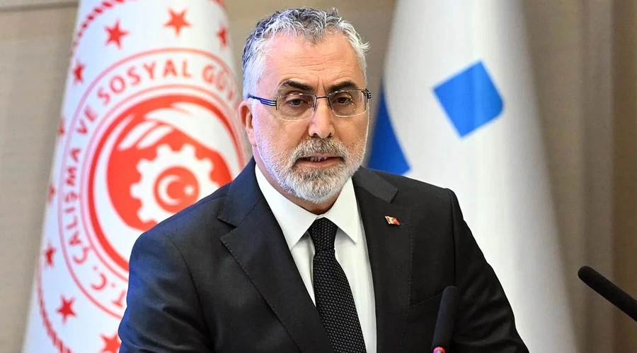 Bakan Işıkhan'dan İzmir Büyükşehir Belediyesi’ne Borç Eleştirisi