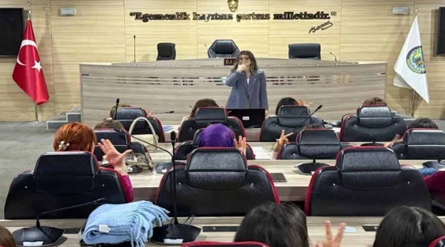 Menemen’de Engelsiz İletişim