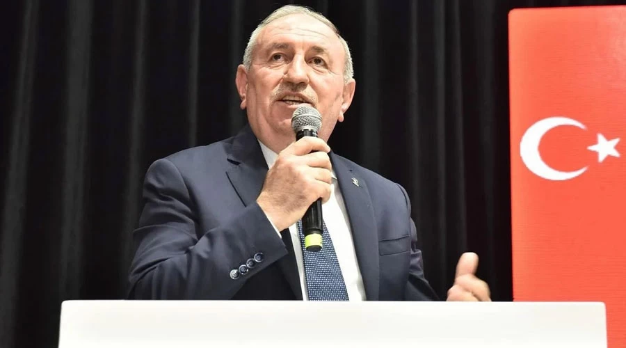 AK Parti Karabağlar İlçe Başkanı Uzun'dan Sert Bütçe Eleştirisi