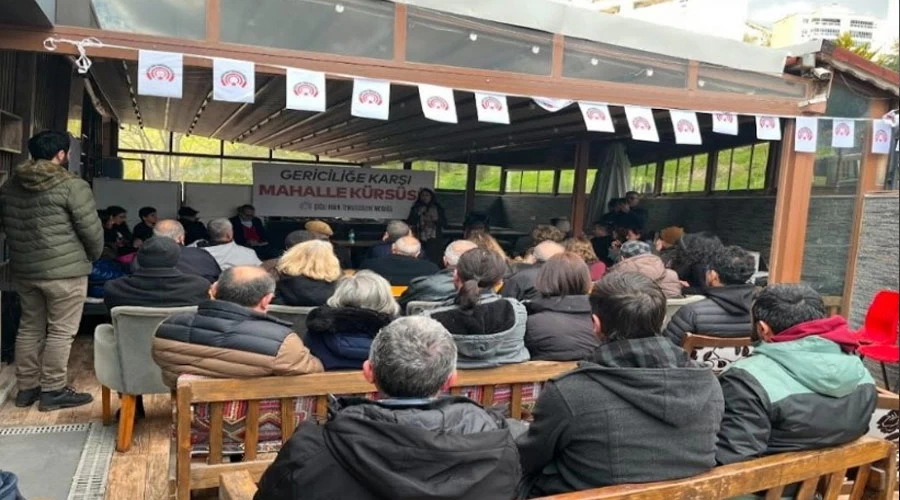 Gericiliğe Karşı Mahalle Kürsüsü Kuruldu