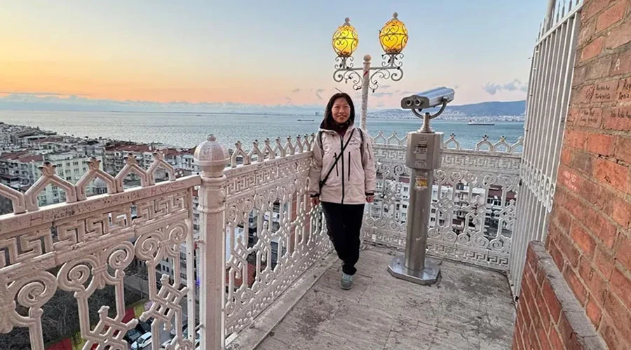 Çinli Akademisyen İzmir’e Bayıldı