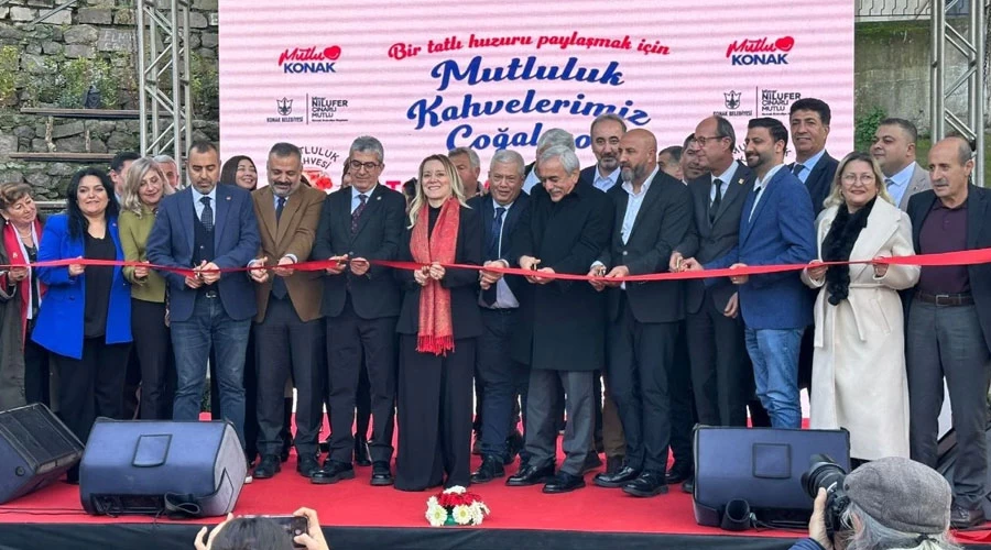 Konak’ta Mutluluk Kahveleri Artıyor