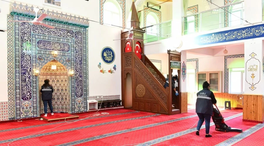 İzmir Ramazan’a Hazırlanıyor