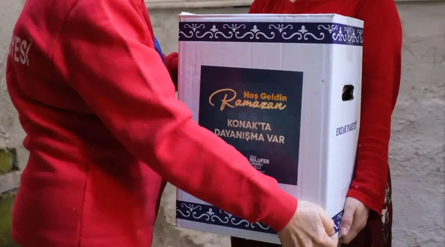 Konak Belediyesi’nden Ramazan Dayanışması